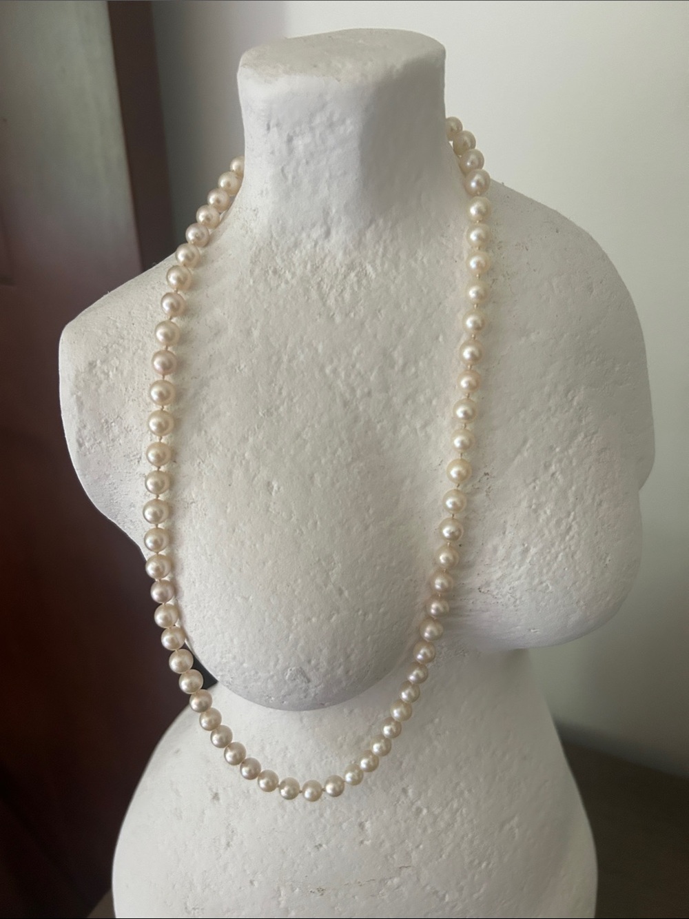 Vintage Cream Pearl Strand Necklace - Vintage